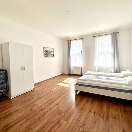 Apartment Erika การ์โลวีวารี ภายนอก รูปภาพ